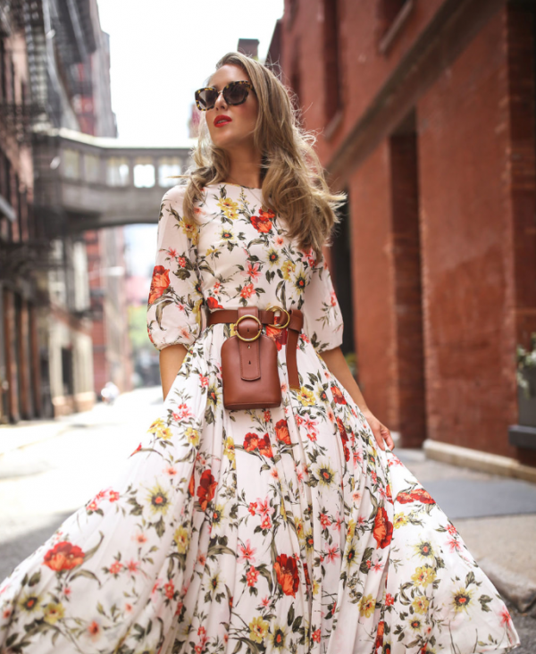 Maxi dress bunga-bunga